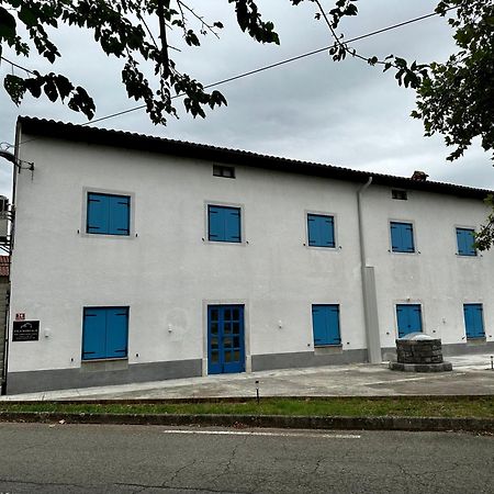 Vila Borealis Komen Exteriér fotografie