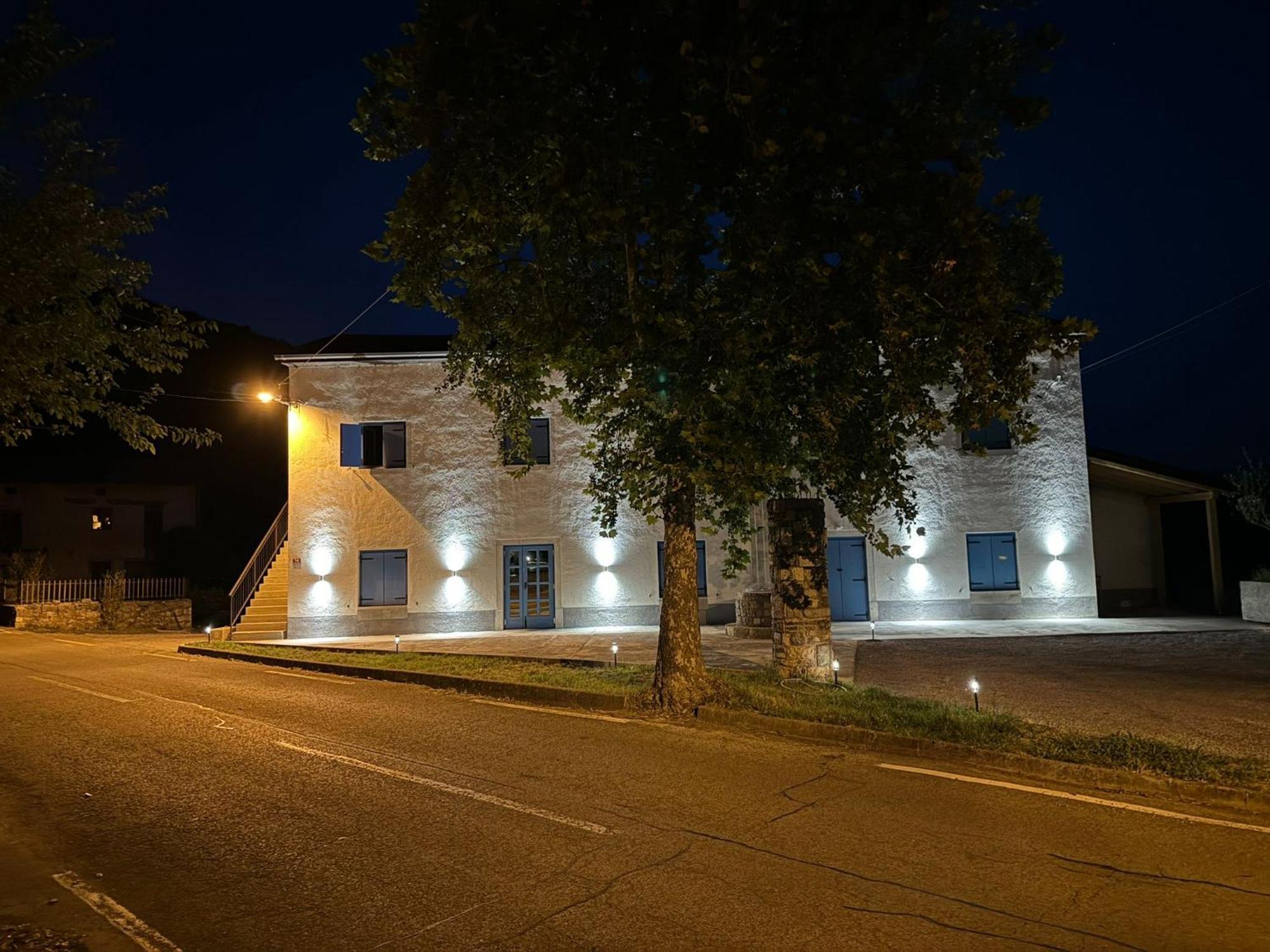 Vila Borealis Komen Exteriér fotografie